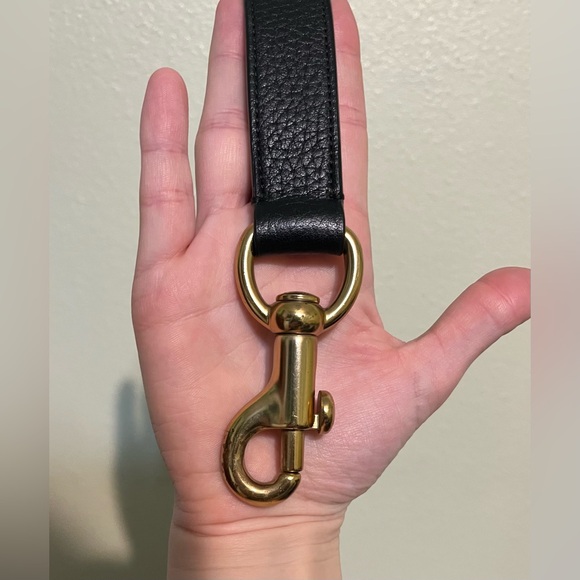 Coach Page 27 With Rivets! - Picture 13 of 14